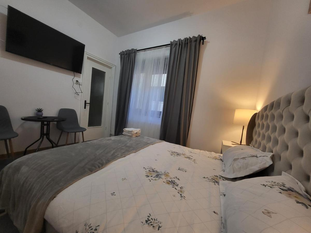 דירות בוקרשט Carmen Housing 2 מראה חיצוני תמונה